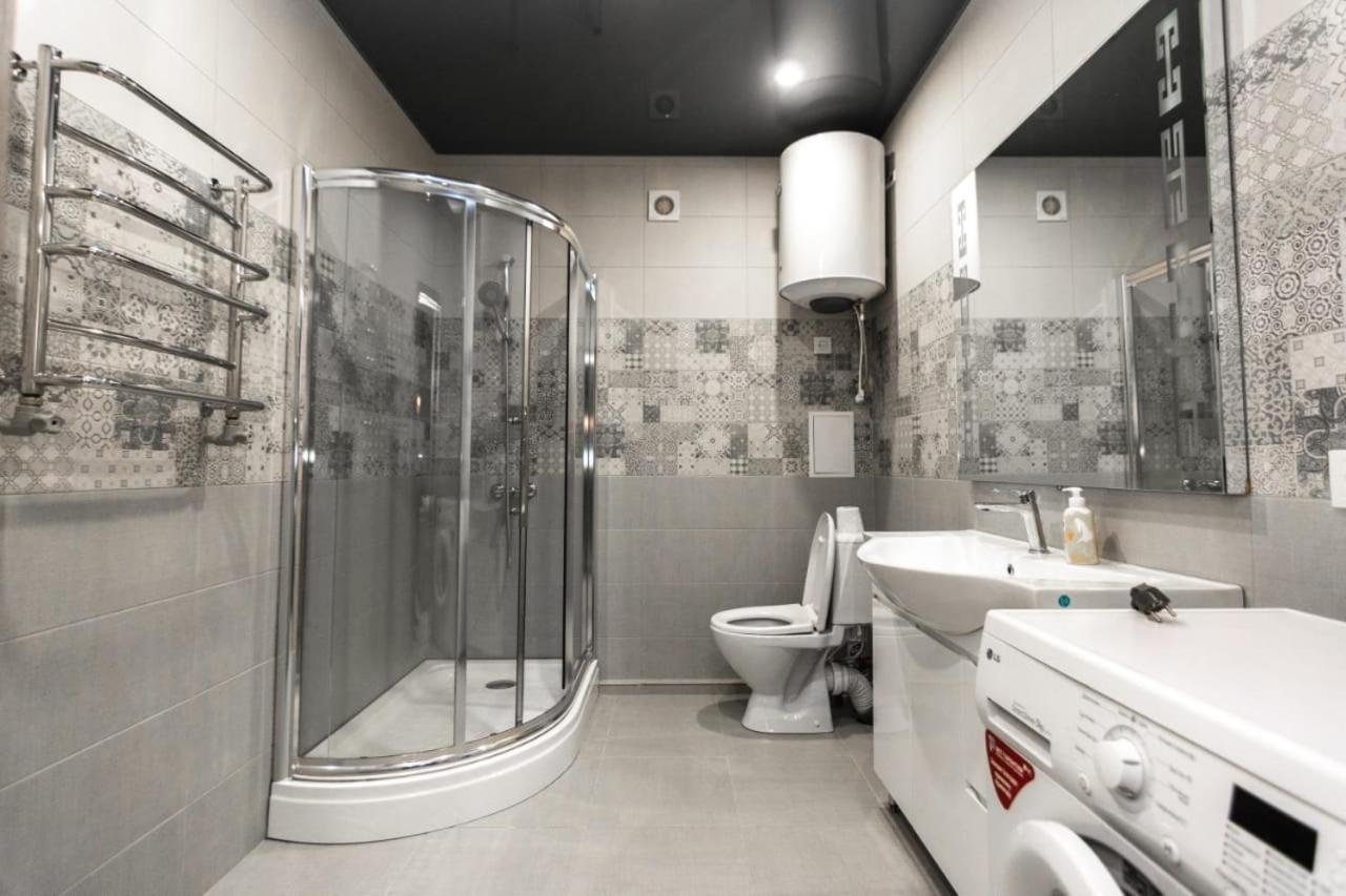 Loft Apartment On Svobody Kamjanske Exterior foto